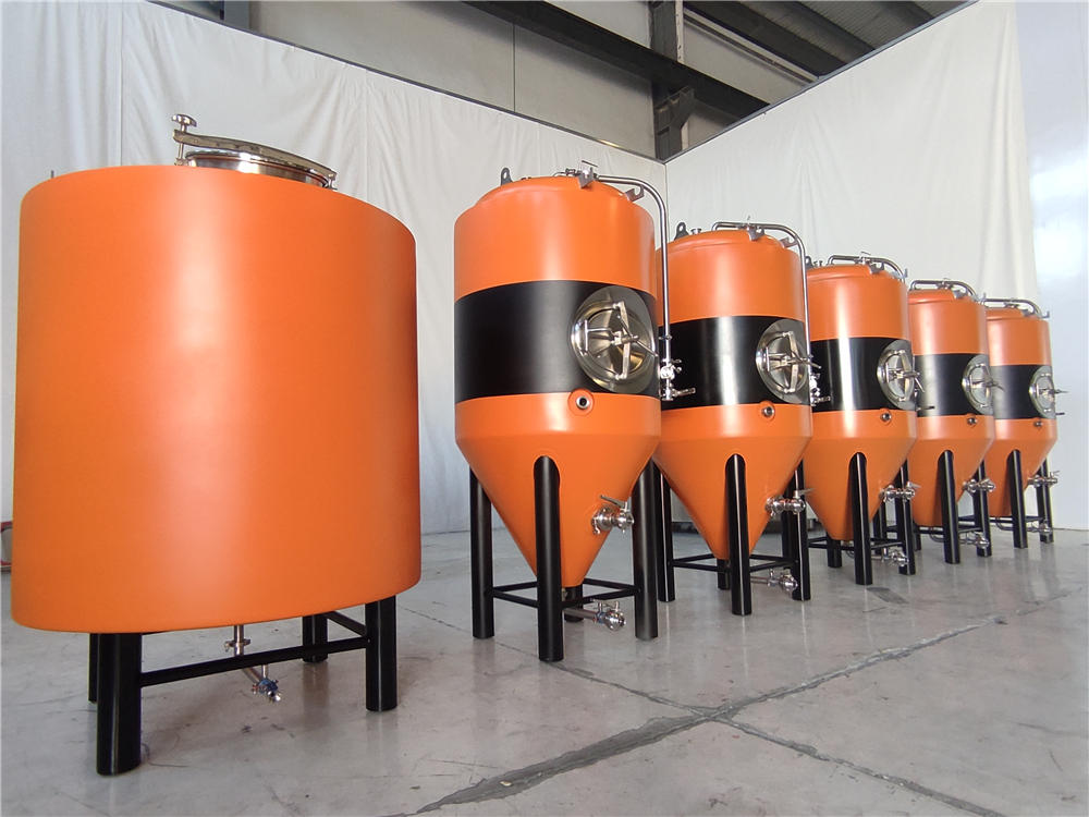 打破传统啤酒特点，为不同的场景“靓”身定制