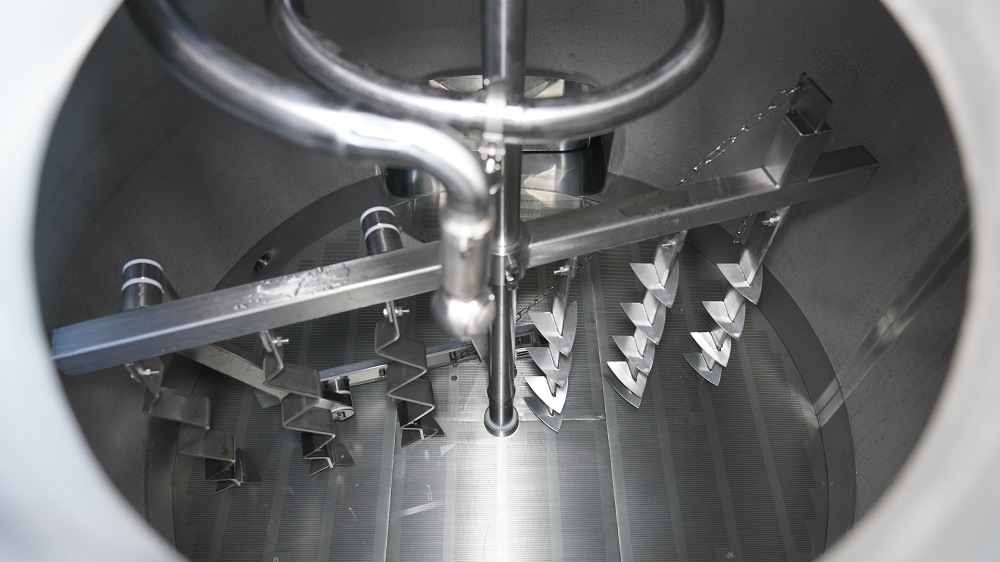 现代过滤槽与传统过滤槽相比有哪些改进？