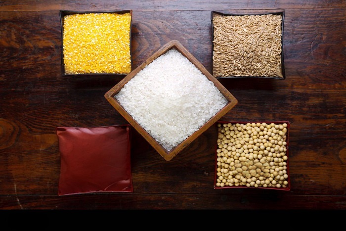 为什么酿造精酿啤酒时要添加谷物辅料？