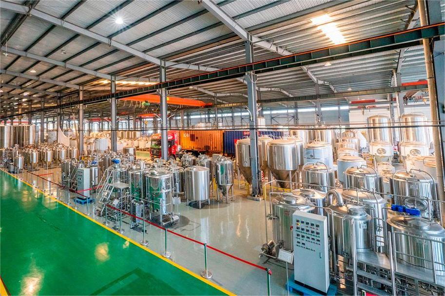 啤酒厂应该怎么做，才能提升酿造产能，降低成本？